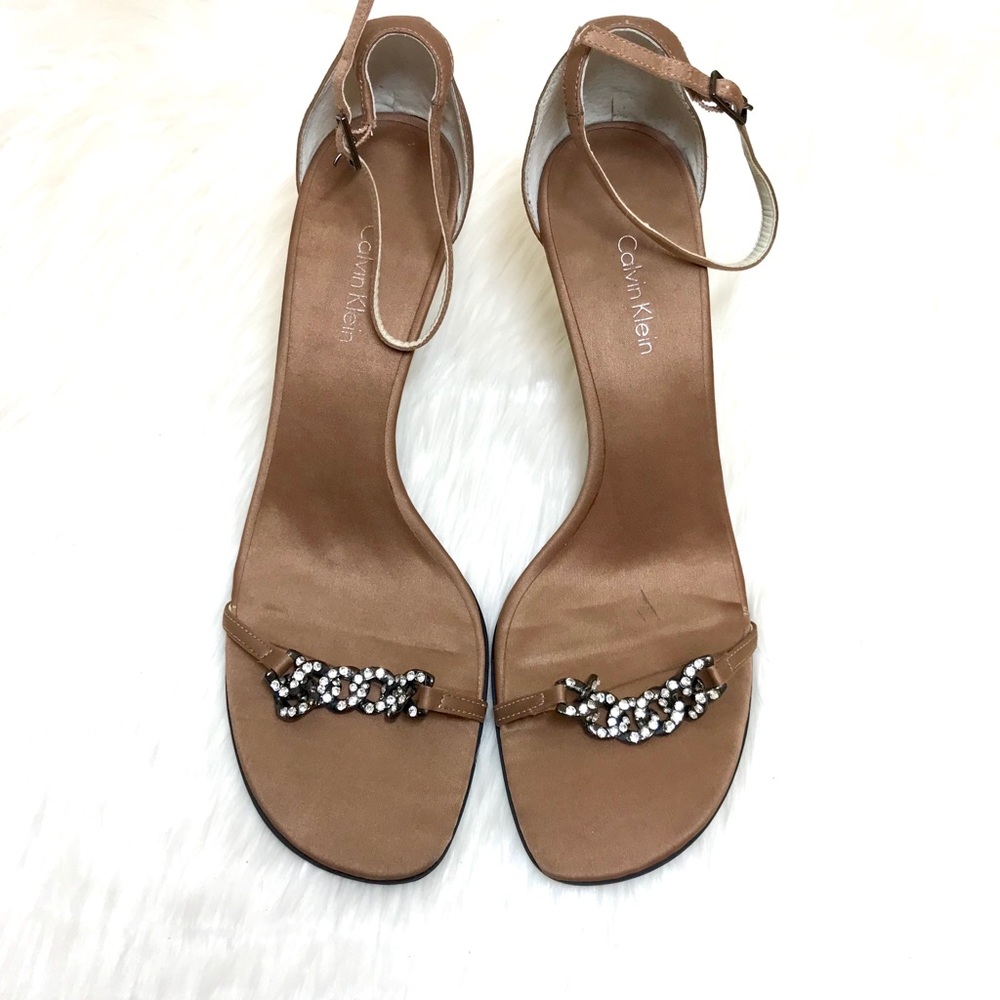 CALVINKLEIN LUXURY HEEL - Picture 9 of 12
